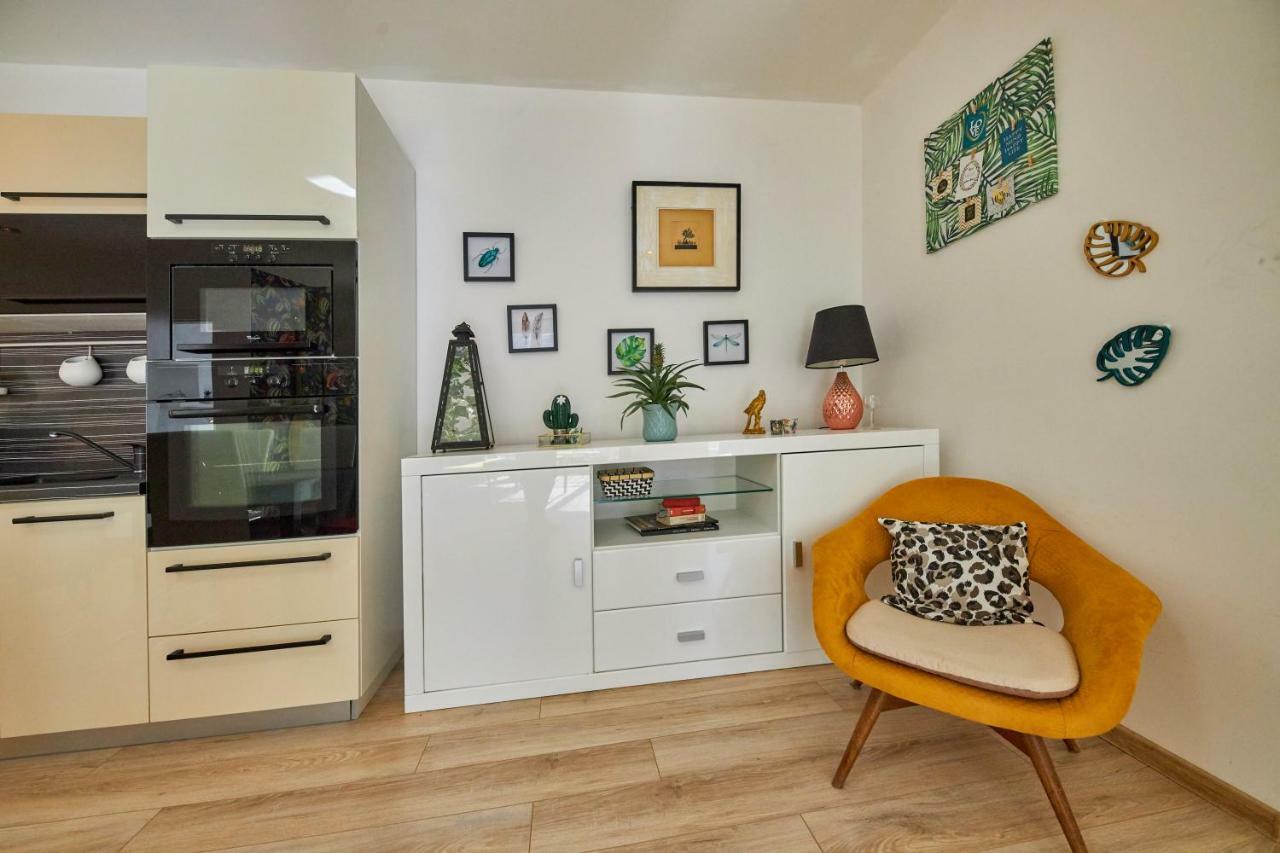 Pineapple Apartment ブラチスラヴァ エクステリア 写真